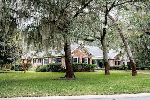 1259 Oatland Lake Rd, Pawleys Island, SC, 29585-4325 | Card Image