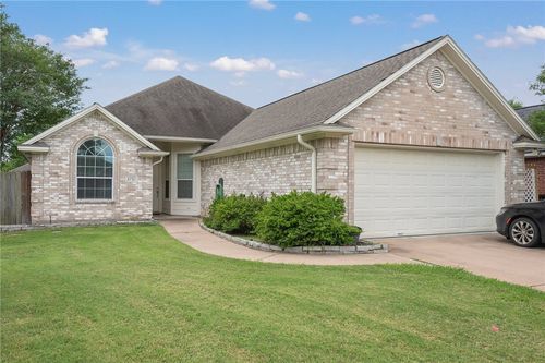 3701 Essen Loop, College Station, TX, 77845-5985 | Card Image