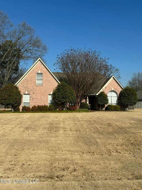 10394 Loftin Drive, Olive Branch, MS, 38654 | Card Image