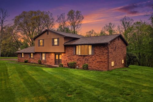 152 Laura Drive, Hanover Twp, PA, 15026 | Card Image