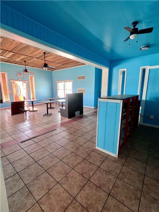 406 N Johnson St, Home with 0 bedrooms, 0 bathrooms and null parking in Alice TX | Image 16