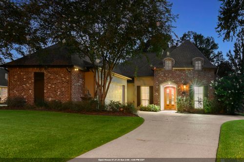 16447 Spanish Oaks Blvd, Prairieville, LA, 70769-3445 | Card Image