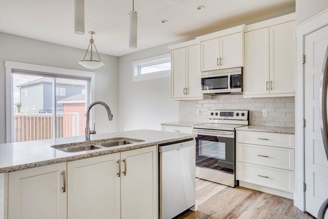 112 Beaverlodge Close, House other with 5 bedrooms, 4 bathrooms and 8 parking in Fort McMurray AB | Image 6
