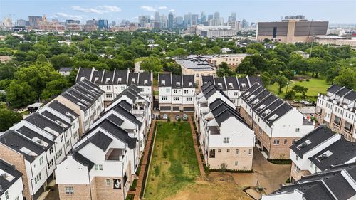 4612 New Water Lane, Dallas, TX, 75219 | Card Image