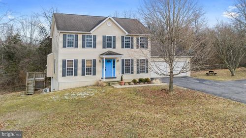 280 Leisure Way, SHEPHERDSTOWN, WV, 25443-4227 | Card Image
