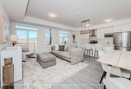 68 Thatcher St, Cambridge, ON, N3C0C5 | Card Image