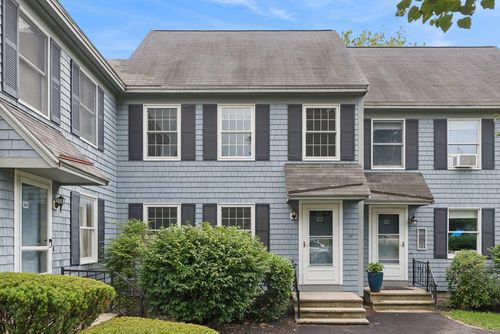 99-99 Northwood Dr, Portland, ME, 04103-2071 | Card Image