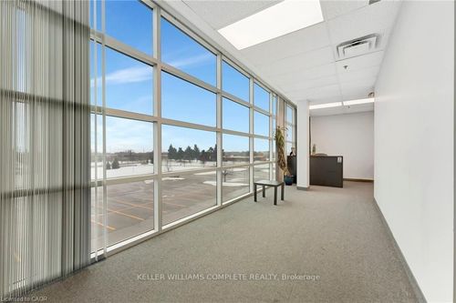 2189 Speers Rd, Oakville, ON, L6L2X9 | Card Image
