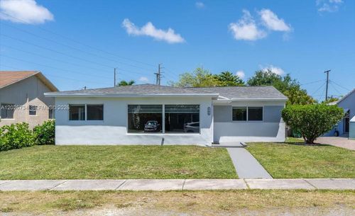 266 Sw 6th St, Dania Beach, FL, 33004-3944 | Card Image