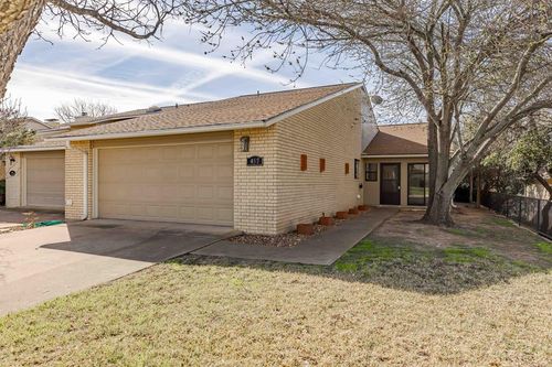 457 Summit Circle, Fredericksburg, TX, 78624 | Card Image