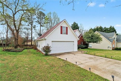 275 Greenfield Way, Covington, GA, 30016-1180 | Card Image