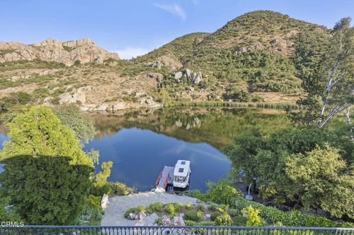 2112 Trentham Rd, Lake Sherwood, CA, 91361-5129 | Card Image