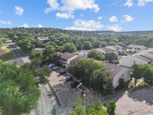 302-6718 Silvermine Dr, Austin, TX, 78736-1739 | Card Image