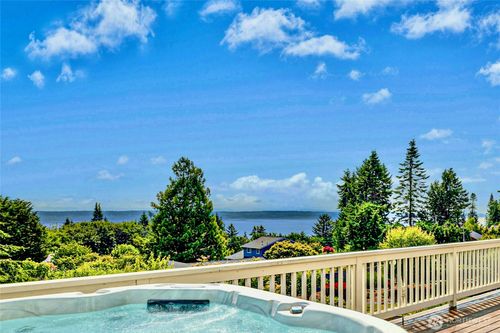 11518 Ne Skyward Loop, Kingston, WA, 98346-7606 | Card Image