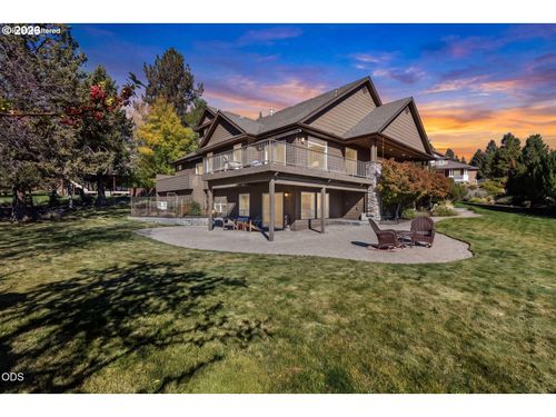 1154 Nw Redfield Cir, Bend, OR, 97703 | Card Image