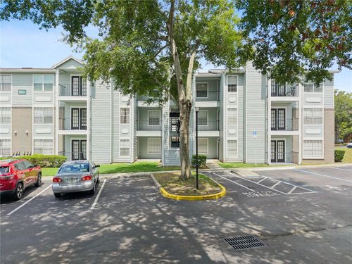 7203-2550 N Alafaya Trl, Orlando, FL, 32826-3971 | Card Image