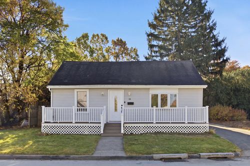 58 Glezen St, Worcester, MA, 01604 | Card Image