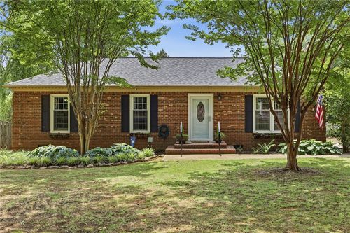 54 Blacks Dr, Greenville, SC, 29615-4039 | Card Image