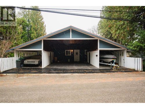 {{alt}} | Card Image