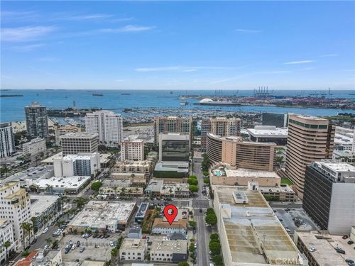 11-122 Elm Avenue, Long Beach, CA, 90802 | Card Image