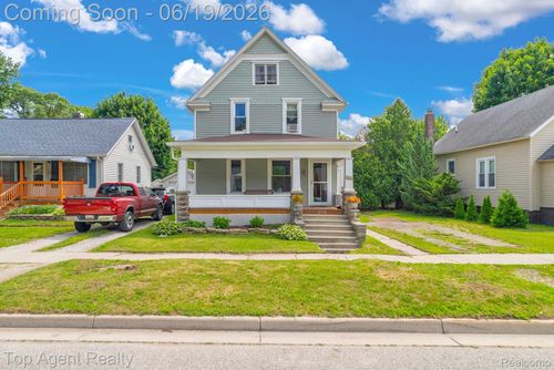 2714 Stone St, Port Huron, MI, 48060-2845 | Card Image