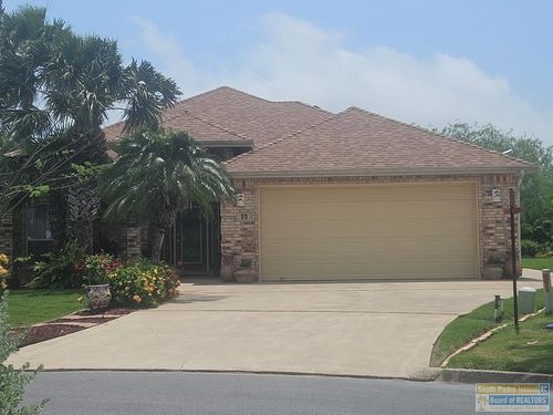 35 Bethpage Dr, Laguna Vista, TX, 78578-2863 | Card Image