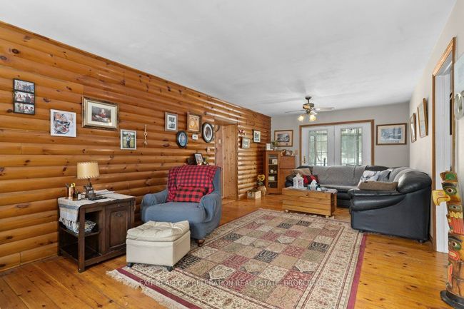 358 Academy St, House other with 3 bedrooms, 2 bathrooms and 4 parking in Newburgh ON | Image 10