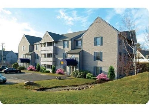 101-133 Eastern Avenue, Manchester, NH, 03104 | Card Image