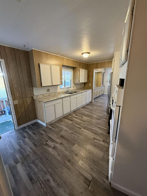 3430 Turnbridge Drive, Sacramento, CA, 95823 | Card Image