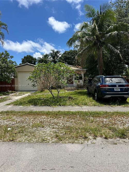 1427 N 26th Ave, Hollywood, FL, 33020-2906 | Card Image