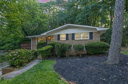 2286 Capehart Cir Ne, Atlanta, GA, 30345-1606 | Card Image