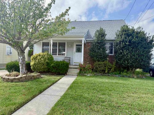 526 Lafayette Blvd, Brigantine, NJ, 08203-2416 | Card Image