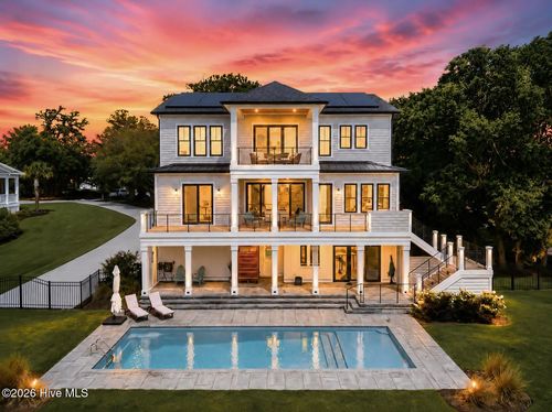 106 Seven Oaks Ct, Hampstead, NC, 28443-3808 | Card Image