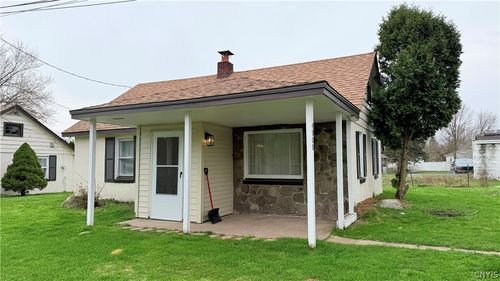 4900 Bear Rd, Liverpool, NY, 13088-4106 | Card Image