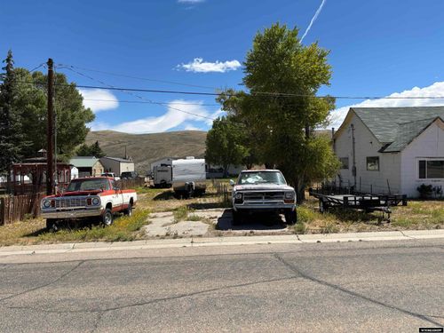 904 Diamondville Ave, Diamondville, WY, 83116-5078 | Card Image