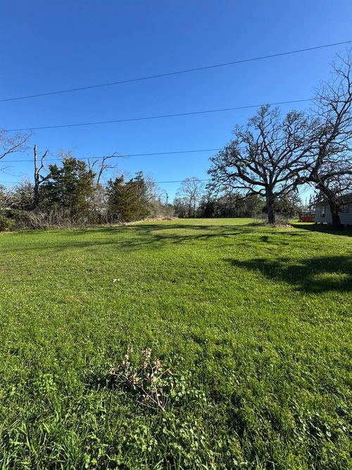 0 W Elm St, Brazoria, TX, 77422 | Card Image