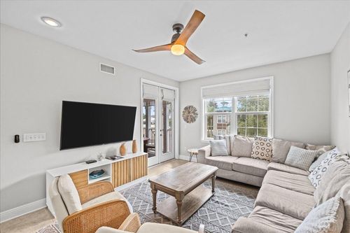 apt-625-104 Village Blvd, Santa Rosa Beach, FL, 32459-3262 | Card Image