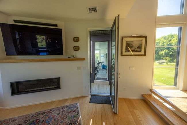 Fireplace | Image 17