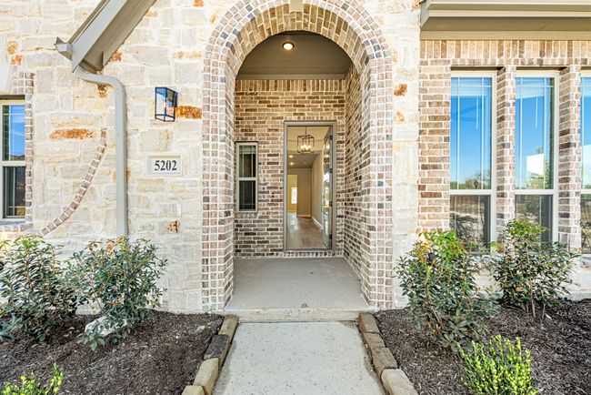 5202 Rowlan Row, House other with 4 bedrooms, 4 bathrooms and null parking in Midlothian TX | Image 5