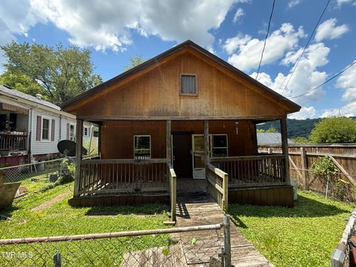 606 Dixon Avenue, Appalachia, VA, 24216 | Card Image