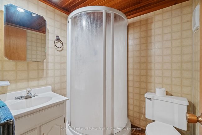 305 Warren St, House other with 4 bedrooms, 2 bathrooms and 4 parking in Goderich ON | Image 30