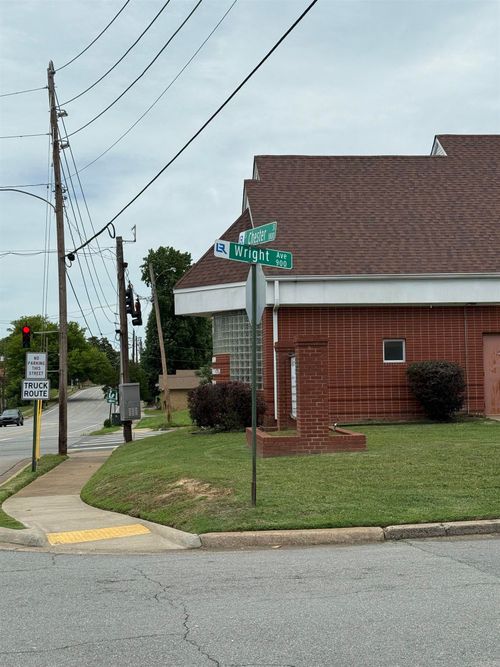 1855 S Chester St, Little Rock, AR, 72206-1058 | Card Image