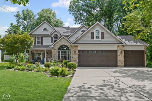 809 Red Oaks Ln, Lafayette, IN, 47909-3659 | Card Image