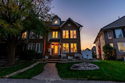 67 Sunvale Pl, House attached with 4 bedrooms, 5 bathrooms and 4 parking in Stoney Creek ON | Image 3