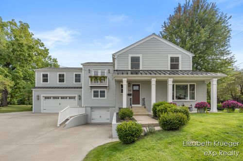 2412 Lake Dr, East Grand Rapids, MI, 49506-3162 | Card Image
