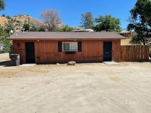 60 Woodland Dr, Wofford Heights, CA, 93285-9610 | Card Image