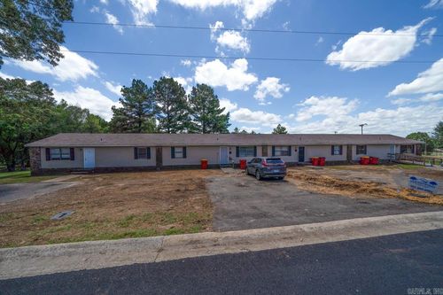 1106 Branch St, Morrilton, AR, 72110-3115 | Card Image