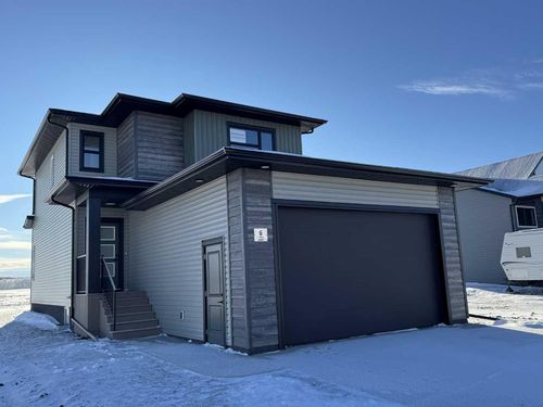 6 Ian Way, Sylvan Lake, AB, T4S0W5 | Card Image