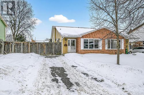 16 Golden Orchard Dr, Hamilton, ON, L9C6J5 | Card Image