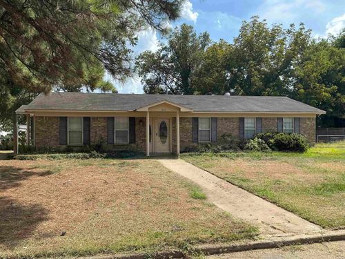 1200 E Bowles Street, Dumas, AR, 71639 | Card Image